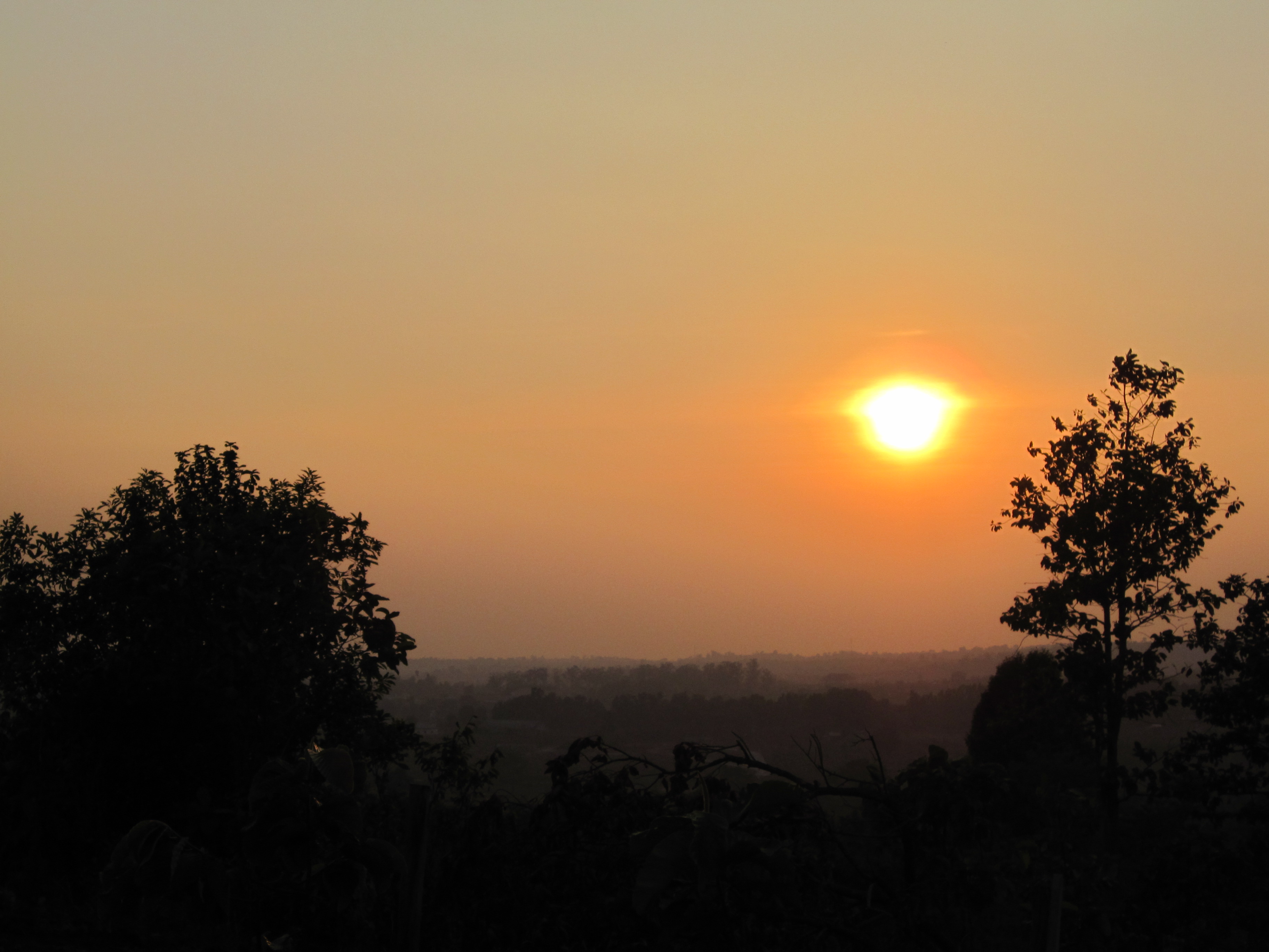 attraction-Kampong Thom Climate Sunset.jpg